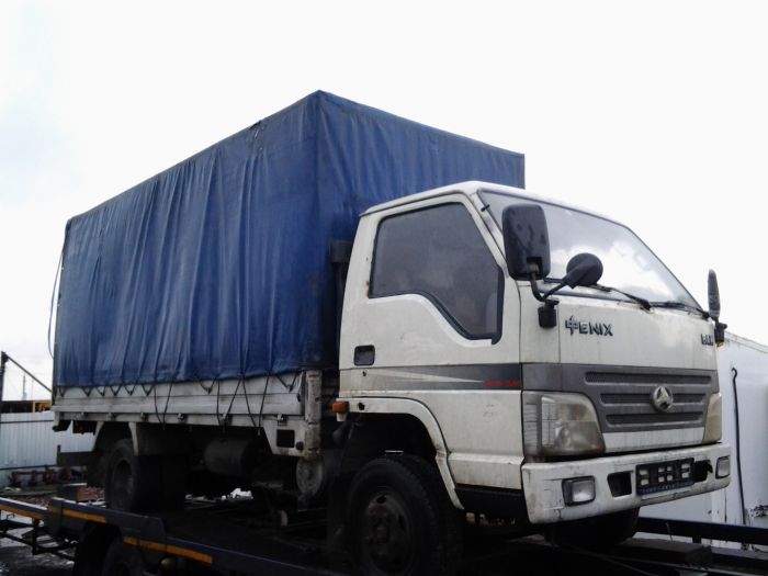 Купить грузовик в краснодарском. Китайские Грузовики BAW 1044. Мазда Титан грузовик 1997г. Хино рейнджер 5 тонн. Ниссан дизель 6х6 грузовик.